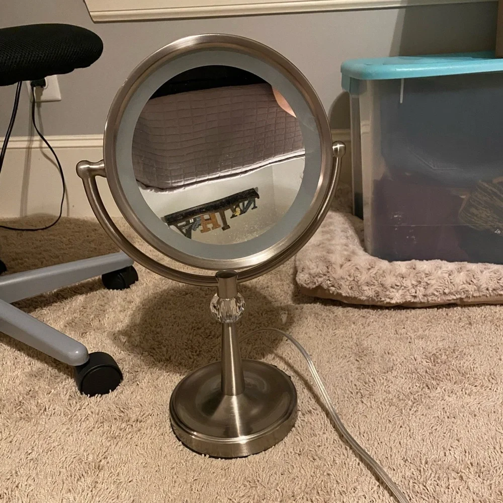 Vanity mirror - Picture 3 of 3